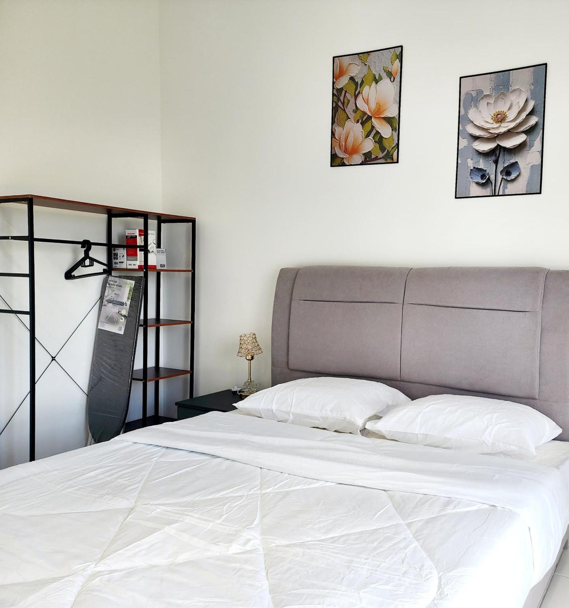 Malacca Spacious 3Bedroom Wifi Carpark Екстер'єр фото