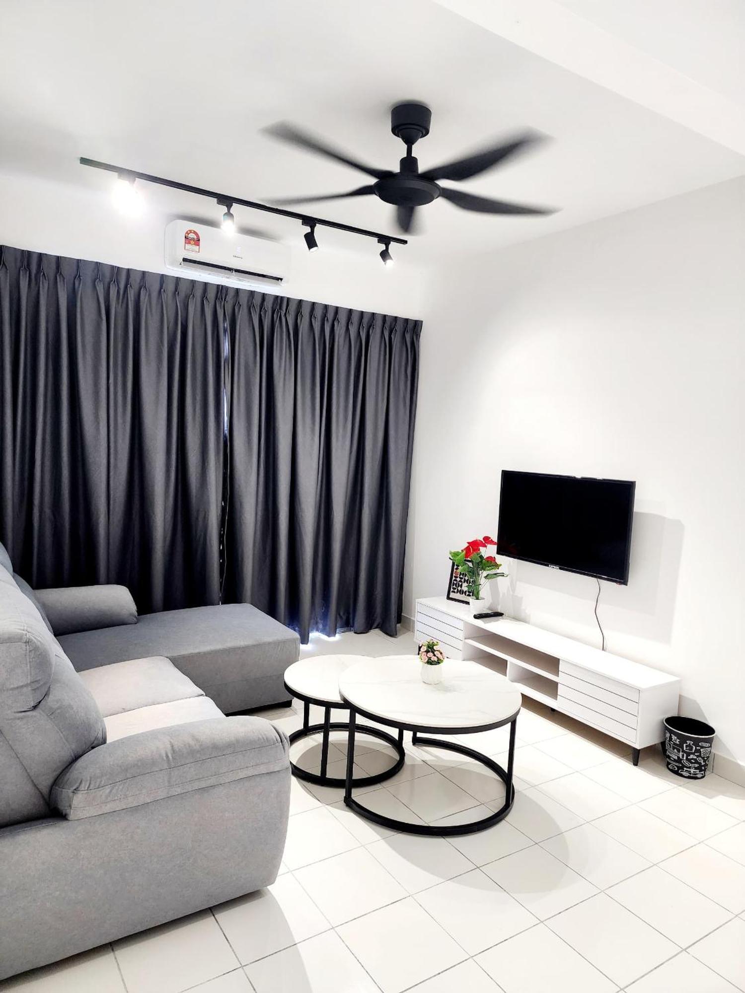 Malacca Spacious 3Bedroom Wifi Carpark Екстер'єр фото